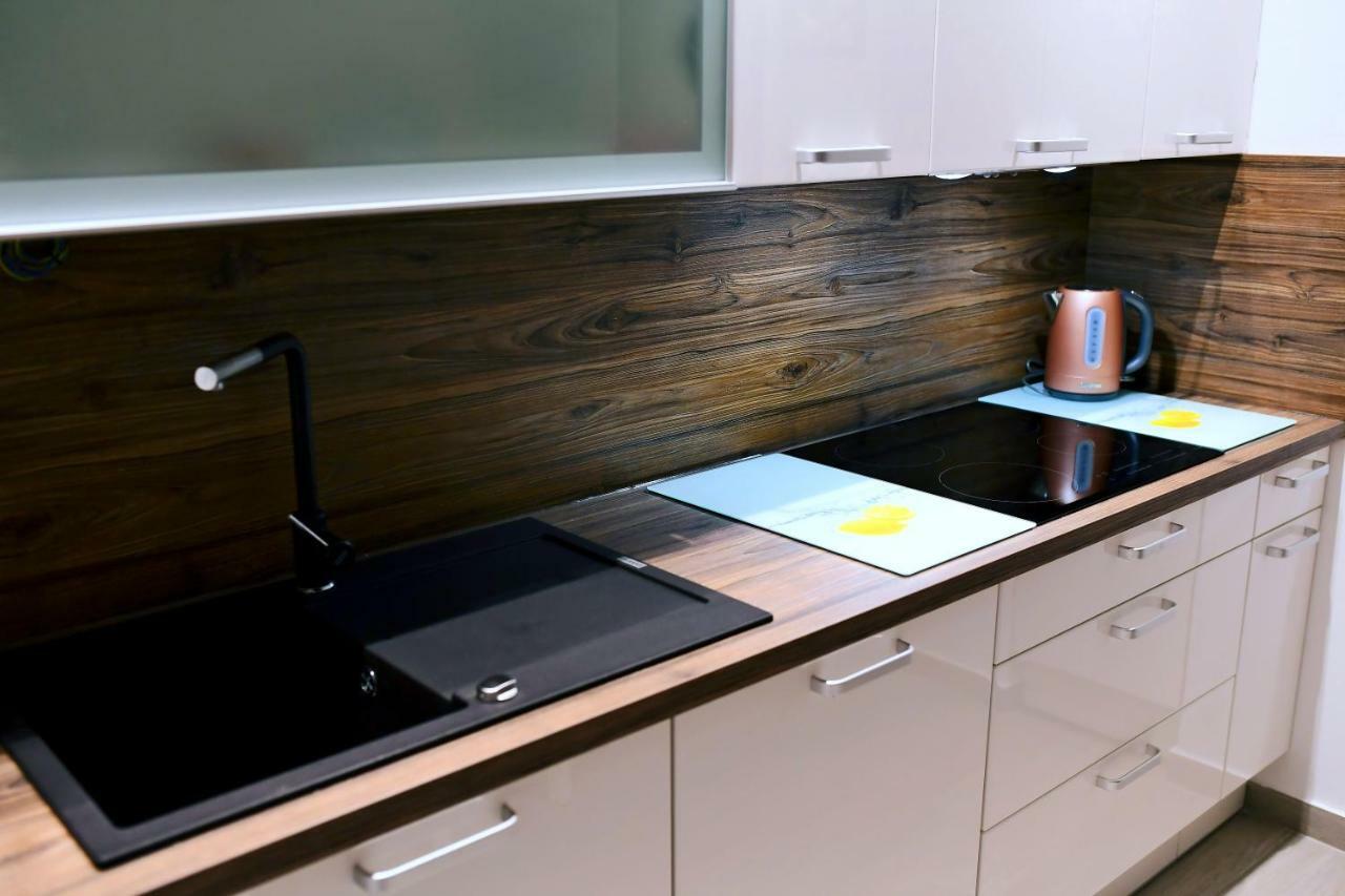 Apartment Luce Нивице Екстериор снимка